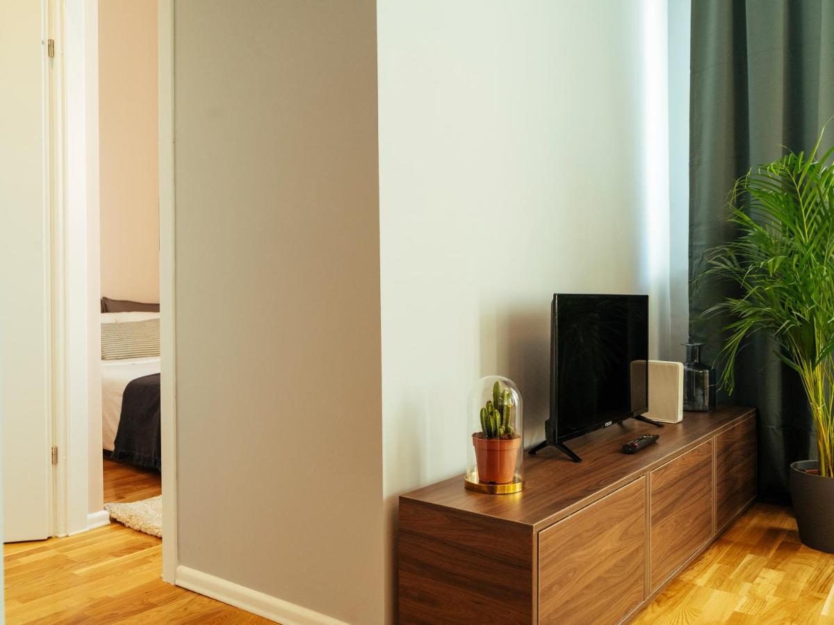 Beautiful Apartment - Top Location - Amazing Balcony Бухарест Екстер'єр фото