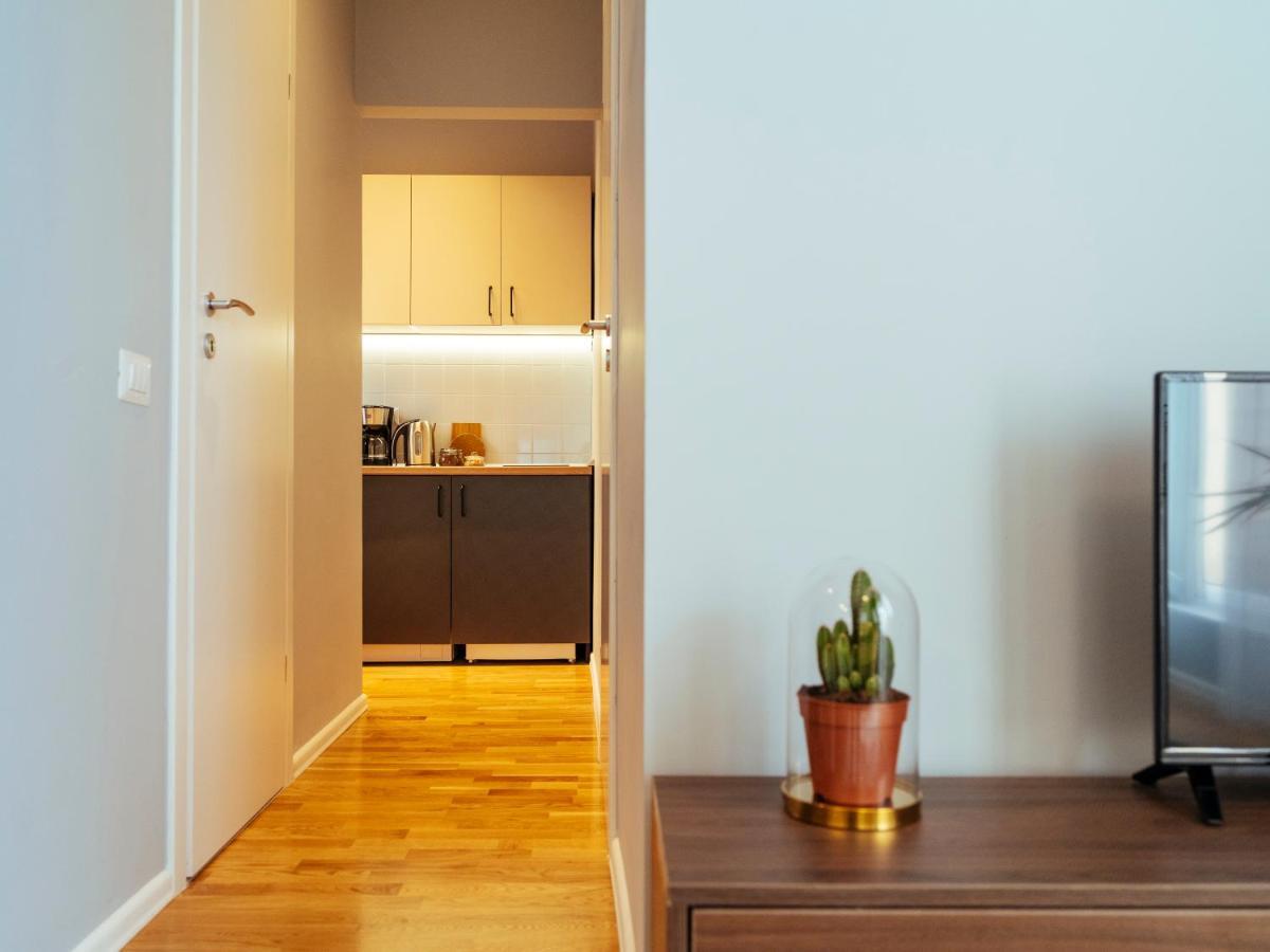 Beautiful Apartment - Top Location - Amazing Balcony Бухарест Екстер'єр фото